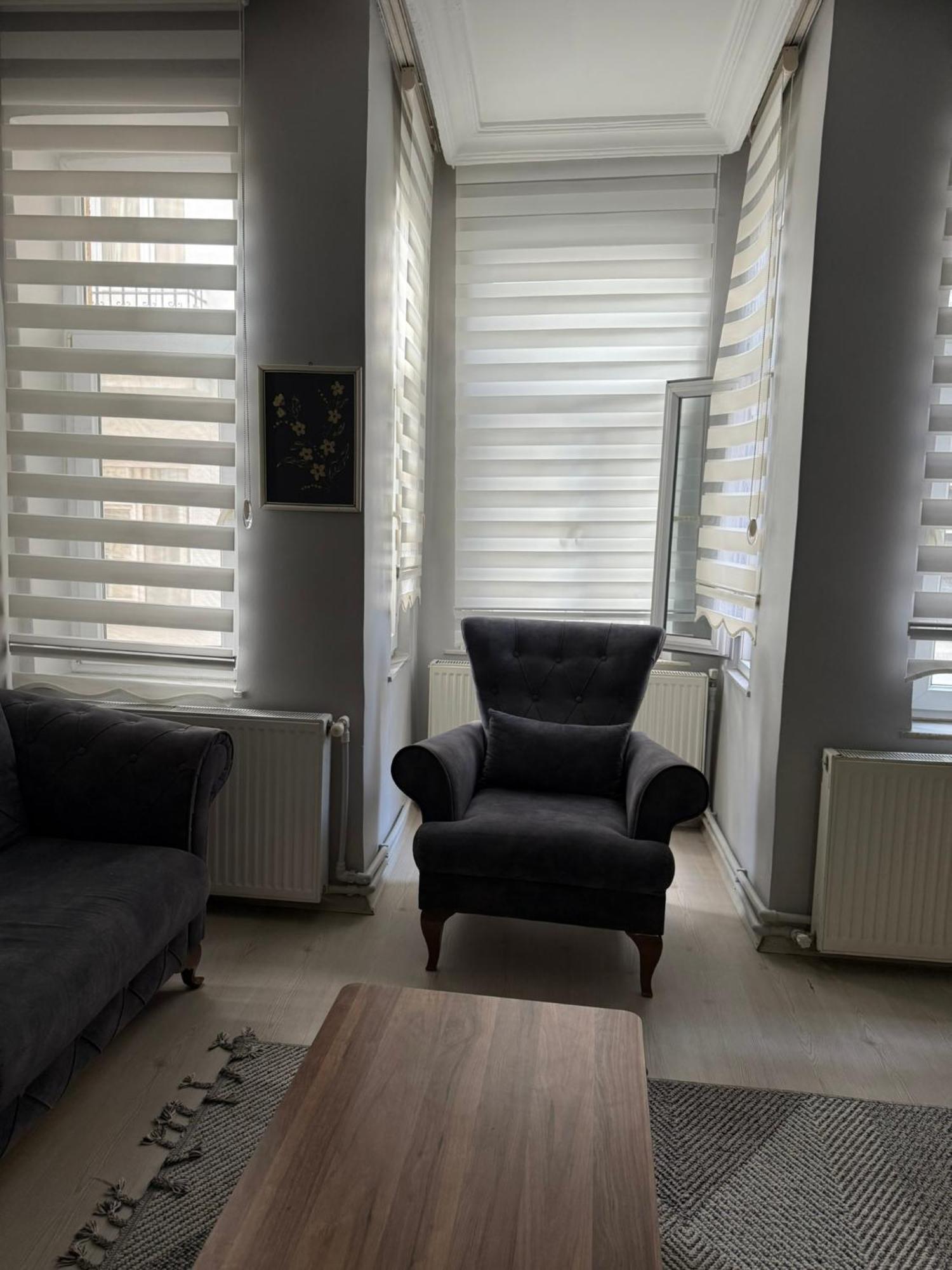 Gunes Hause